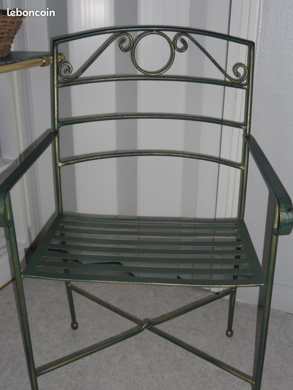 Chaises (image 2)
