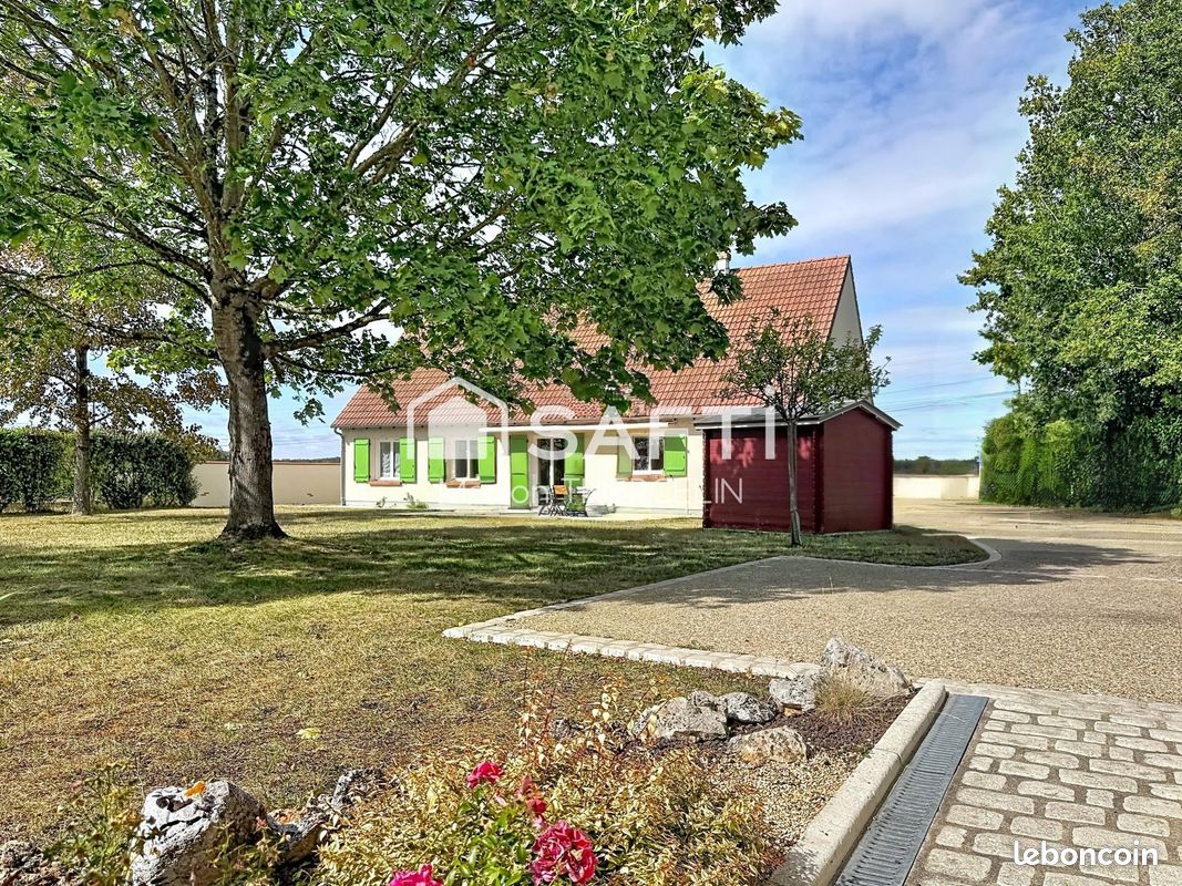 Maison 6 pièces 151 m² · à Mardié · 151 m² · 349 000 €