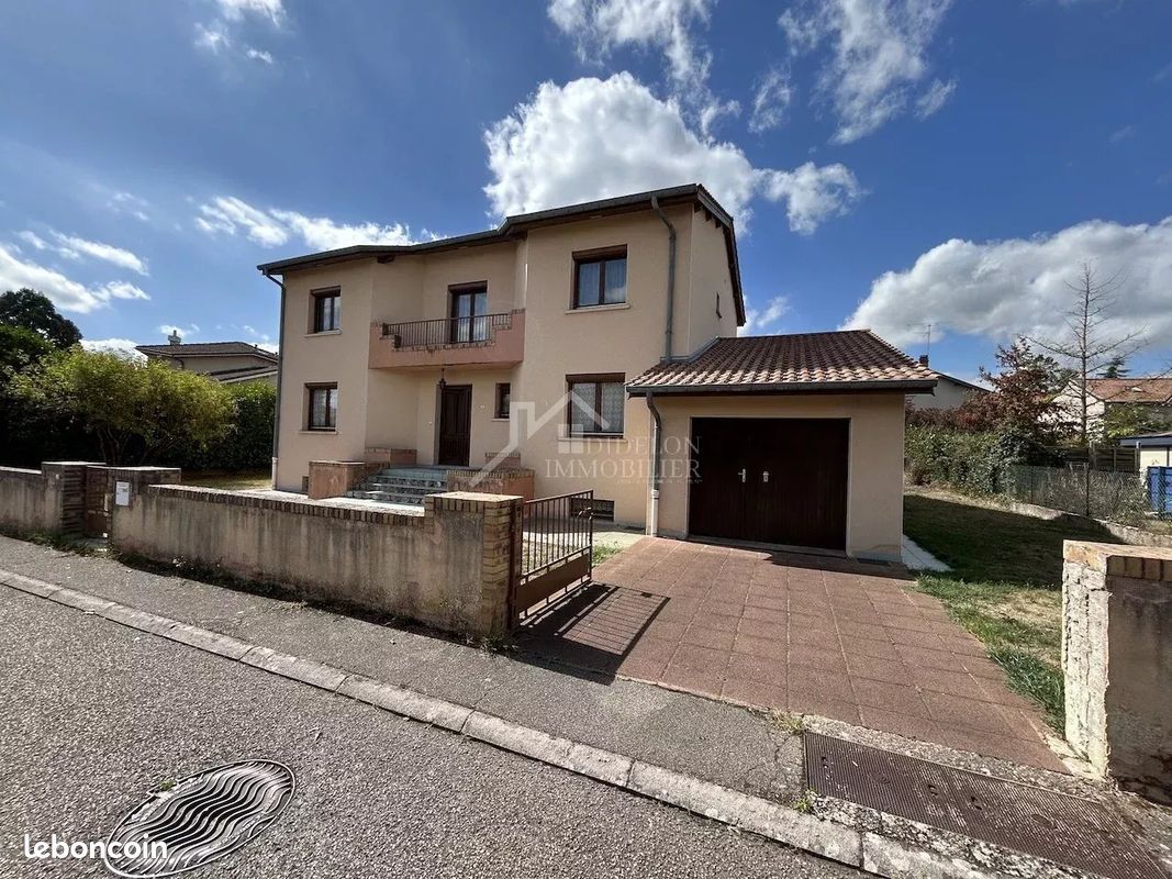 Maison 6 pièces 174 m² · à Maidières · 174 m² · 265 000 €