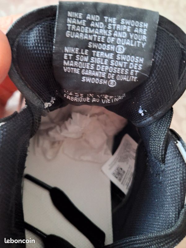 Basket nike T39 comme neuf femme ou homme (image 4)