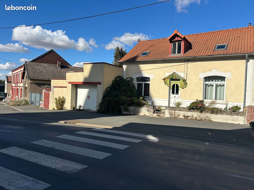Maison 8 pièces 188 m² · à Achiet-le-Grand · 188 m² · 175 000 €