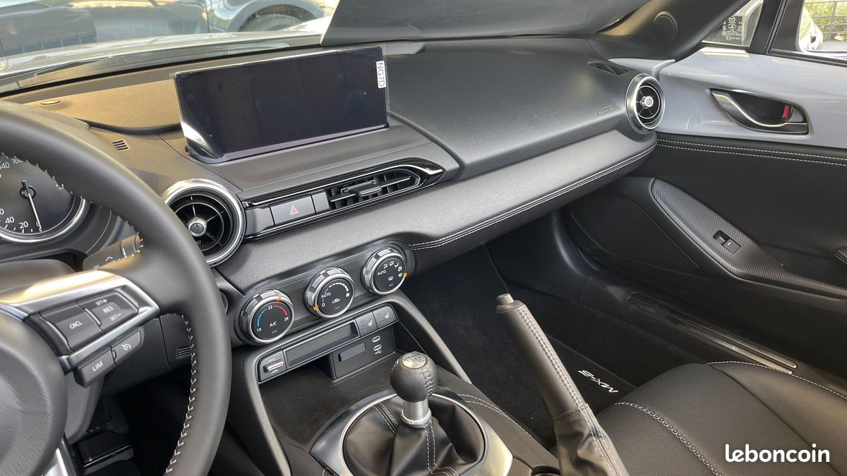 MAZDA MX-5 RF 1.5L SKYACTIV-G 132 ch Exclusive-Line (image 9)