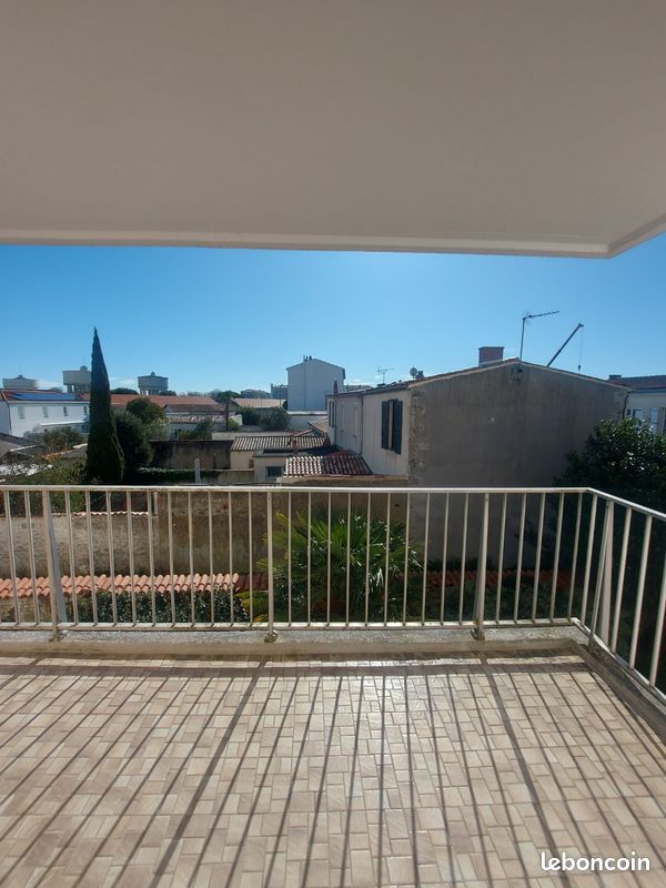 Appartement 4 pièces 92 m² · à La Rochelle · 92 m² · 1 596 €/mois