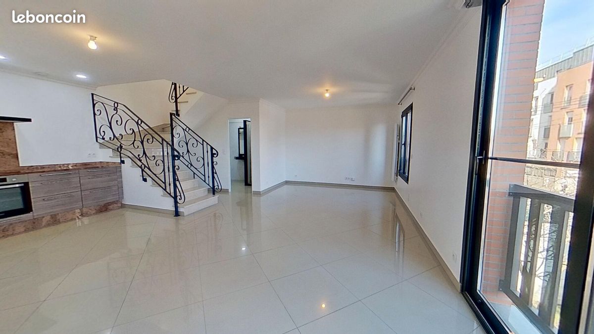 Appartement a louer - 4 pièce(s) - 83 m2 - Surfyn