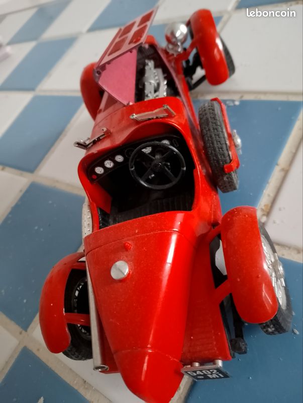 Phare Avant Gauche Miniature 1/18 Burago Pour Alfa Romeo 2300 Monza 1934 - Pièce Détachée Occasion