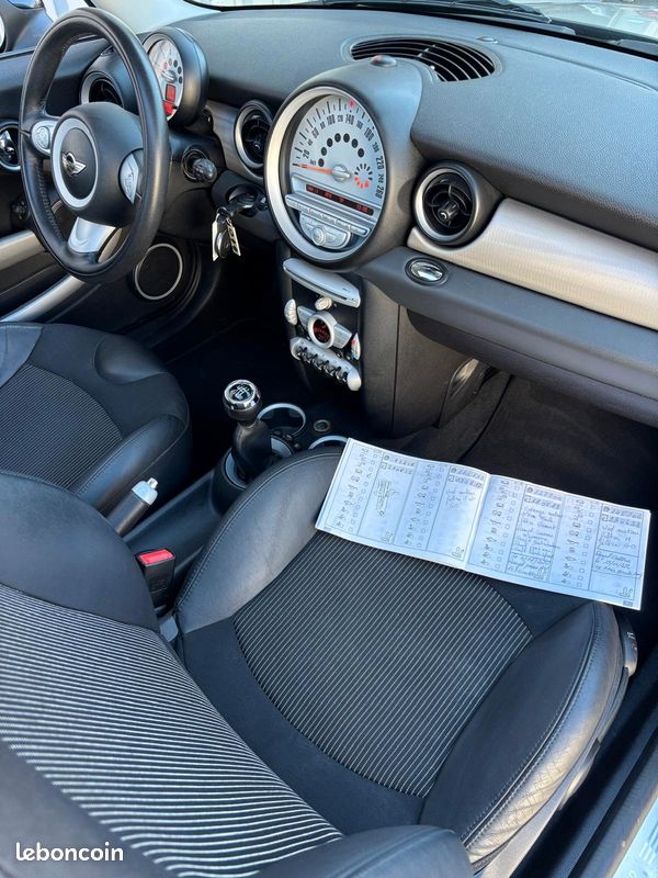 Mini Mini COOPER HATCH 1.6 D 110 / (image 15)