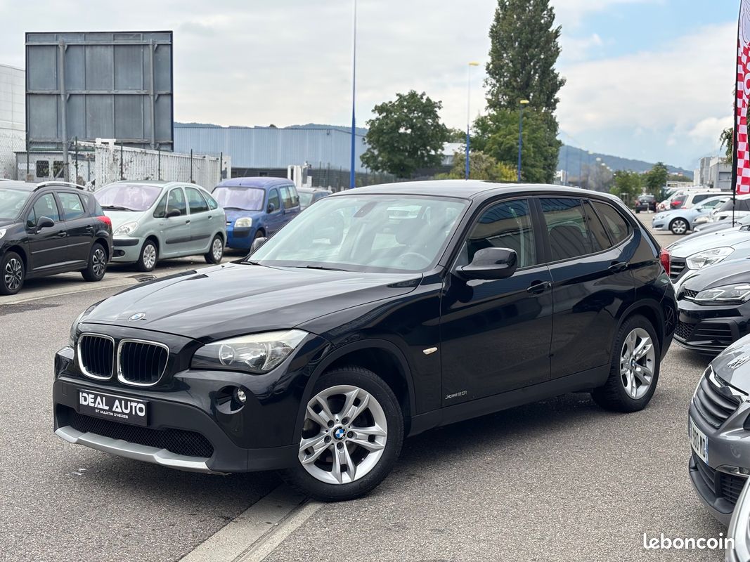 BMW X1 xDrive 20i 184ch Luxe - Attelage (image 1)