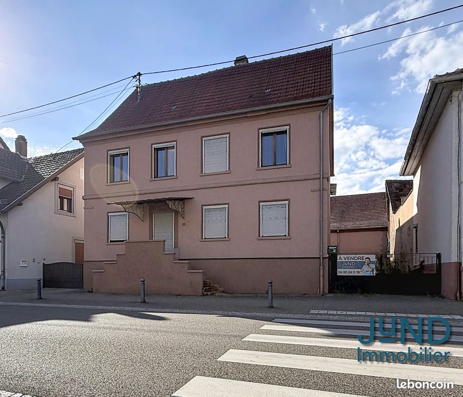 Maison 10 pièces 232 m² · à Reichshoffen · 232 m² · 189 900 €
