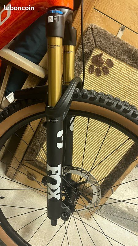 Fourche Avant VTT Fox 36 Série Factory Pour Roue 26" - Course 180mm - Occasion Bon état