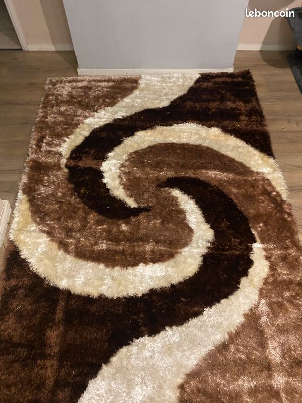 Tapis Long Poils 2,3m x 1,6m (image 1)