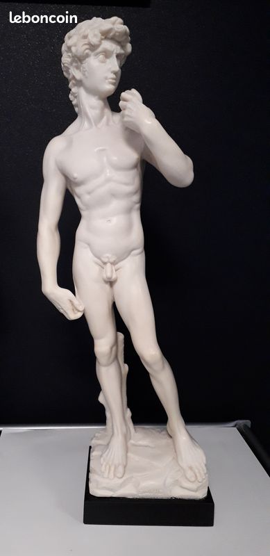 Statue DAVID (image 1)