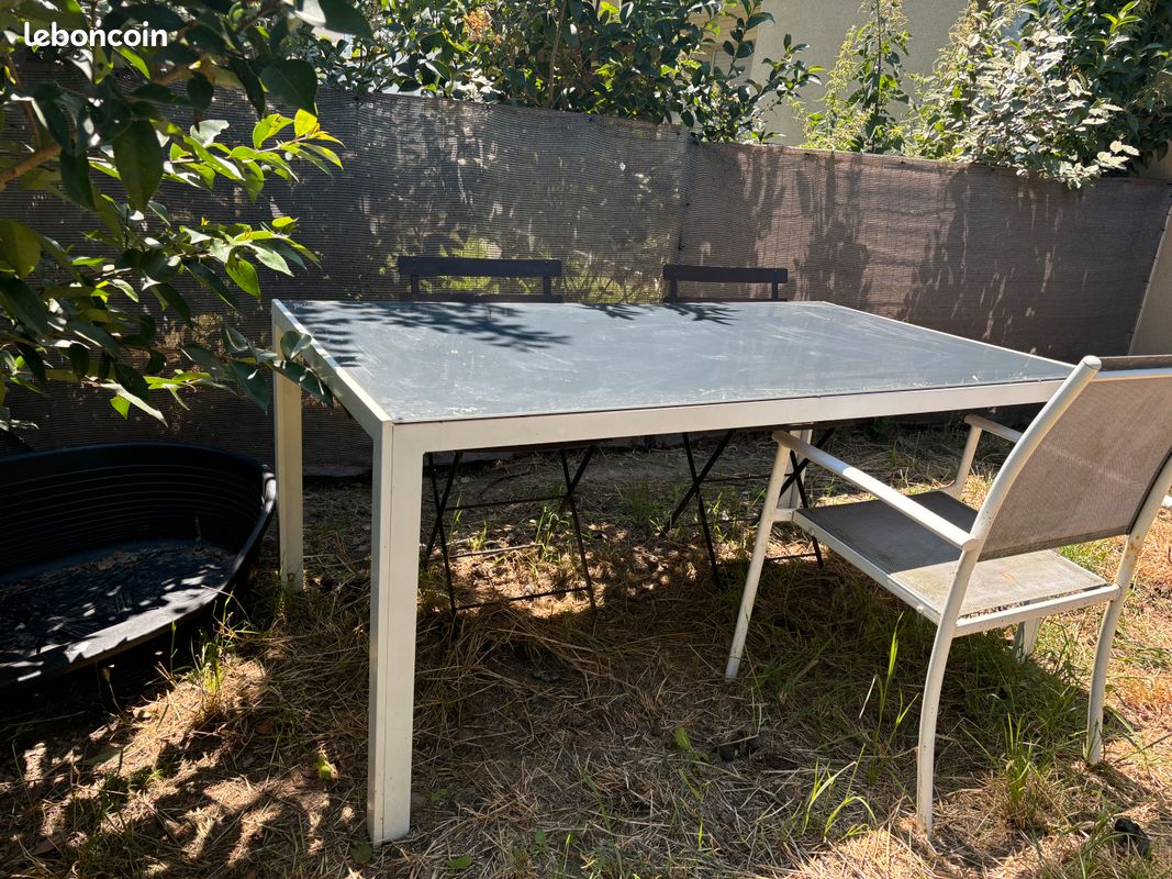 Table jardin (image 1)