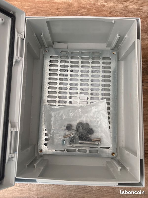 ARIA 43 Coffret Plastique IP66 831035 (image 2)