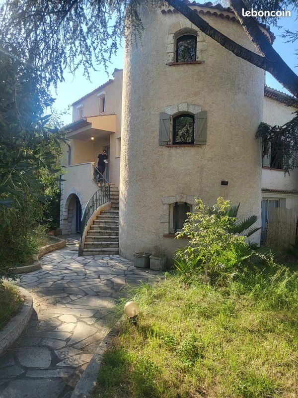 Appartement 3 pièces 65 m² · à Gattières · 65 m² · 1 400 €/mois