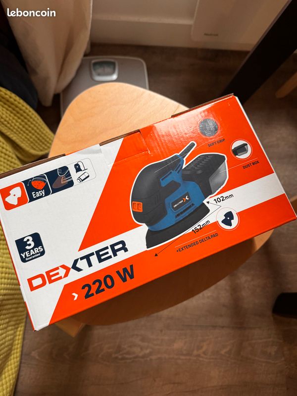 Penseuse Dexter (image 1)