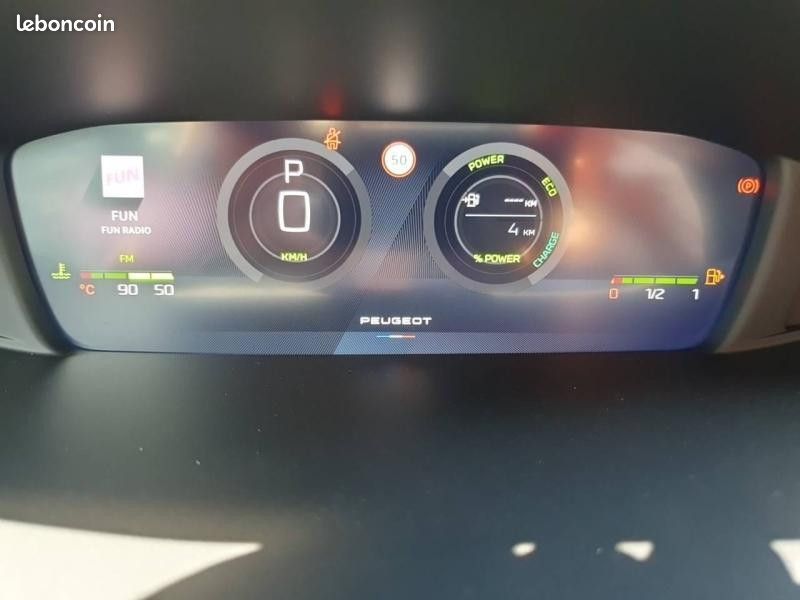 Peugeot 308 1.2 Hybrid 145ch GT e-DCS6 (image 9)