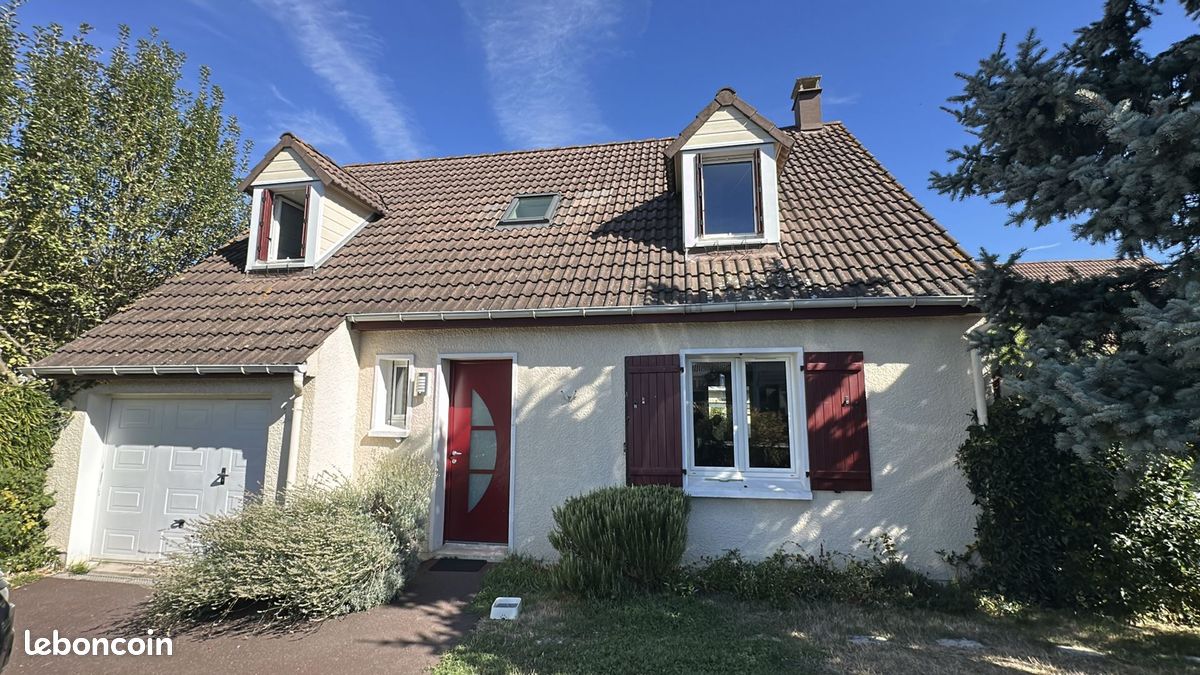 Maison 6 pièces 100 m² · à Le Pin · 100 m² · 343 000 €