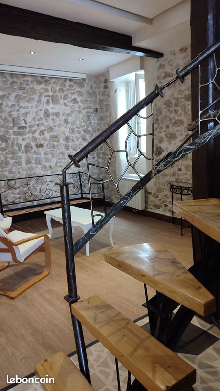 Maison 3 pièces 108 m² · à Roujan · 108 m² · 850 €/mois