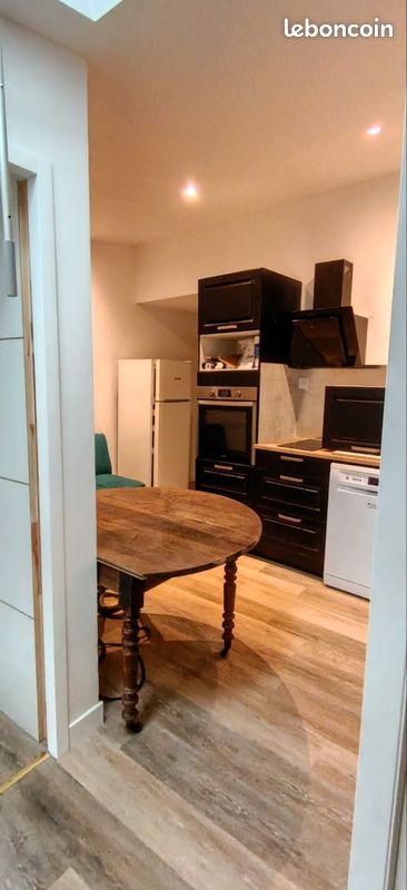 Appartement 3 pièces 40 m² · à Saintes · 40 m² · 500 €