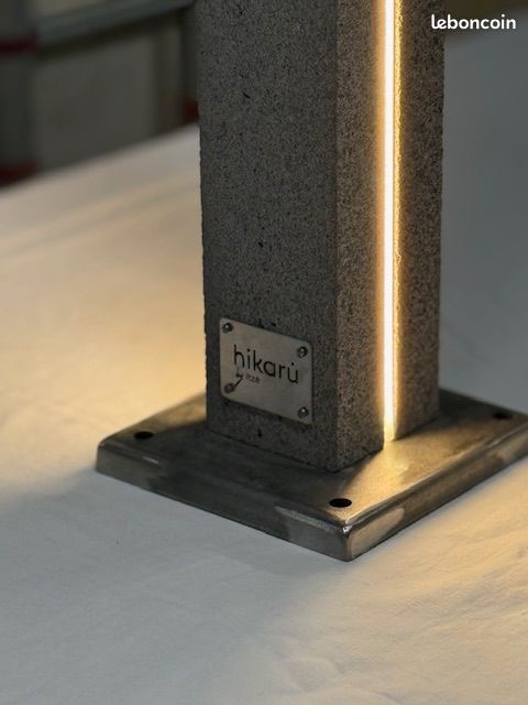 Luminaire extérieur en pierre de lave (image 3)