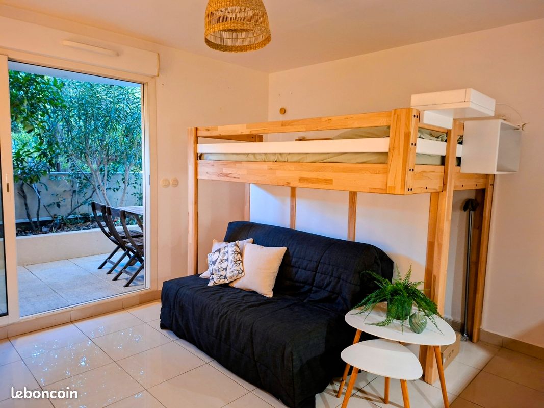Appartement 1 pièce 25 m² · à La Ciotat · 25 m² · 750 €/mois