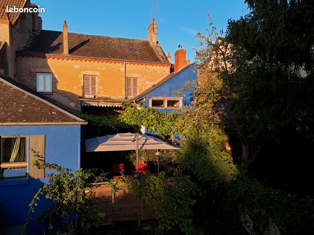 Maison 7 pièces 200 m² · à La Châtre · 200 m² · 269 900 €