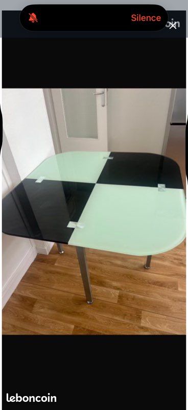Table de cuisine (image 2)