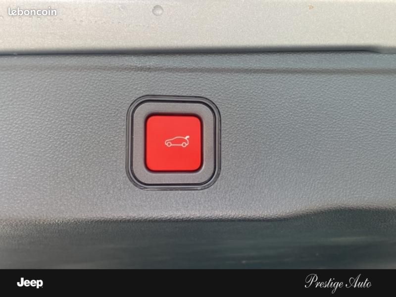 Jeep Avenger 1.2 Turbo T3 100ch Altitude (image 31)