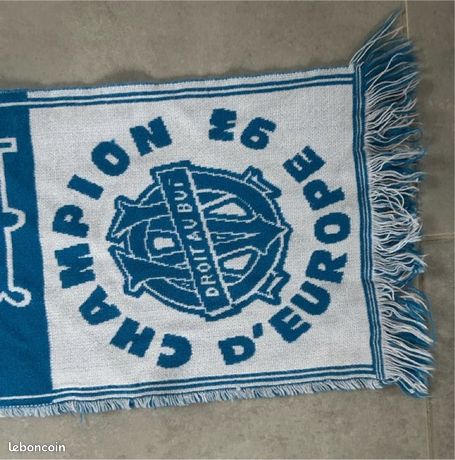 Écharpe Supporter OM 'Allez Marseille' Neuve, Style Maillot Et Fanion