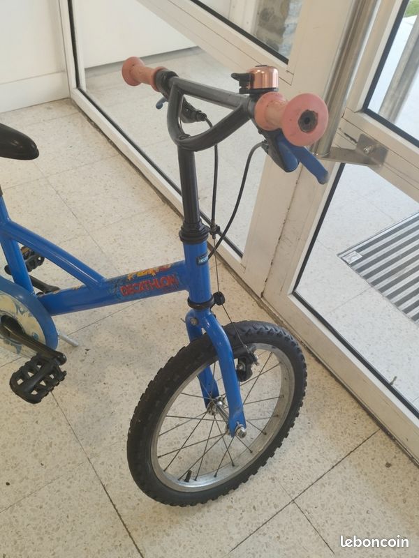 Vélo bleu 16pouces (image 2)