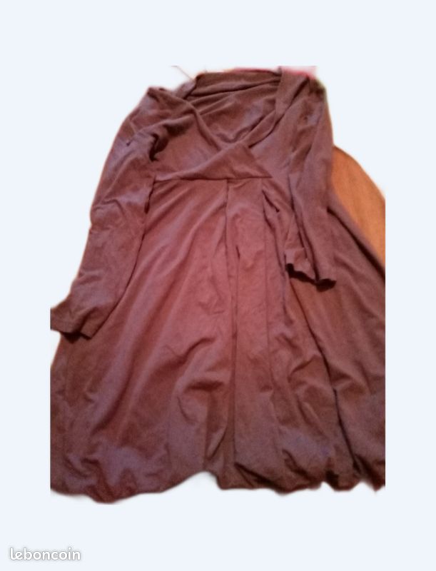 Robe de couleur lilas à manches longues de taille 40 (image 1)