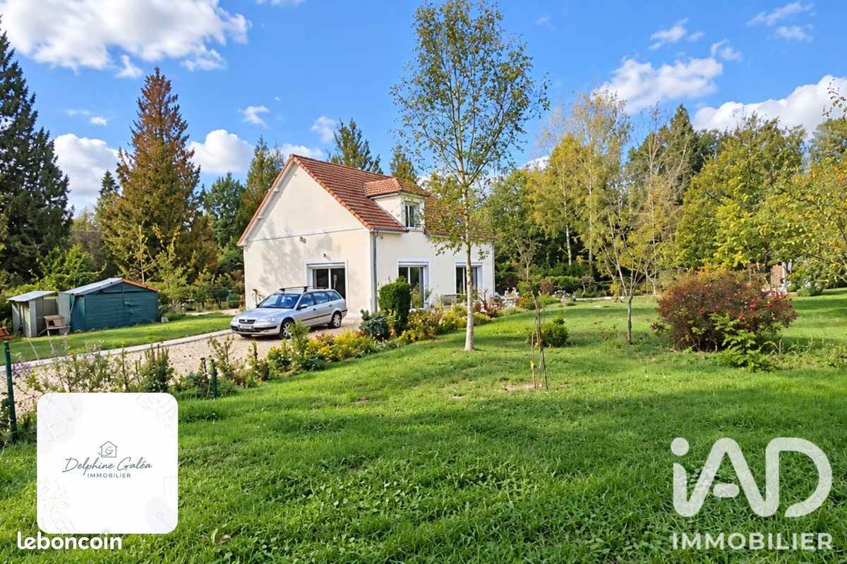 Maison 7 pièces 190 m² · à Saint-Lubin-de-la-Haye · 190 m² · 499 000 €
