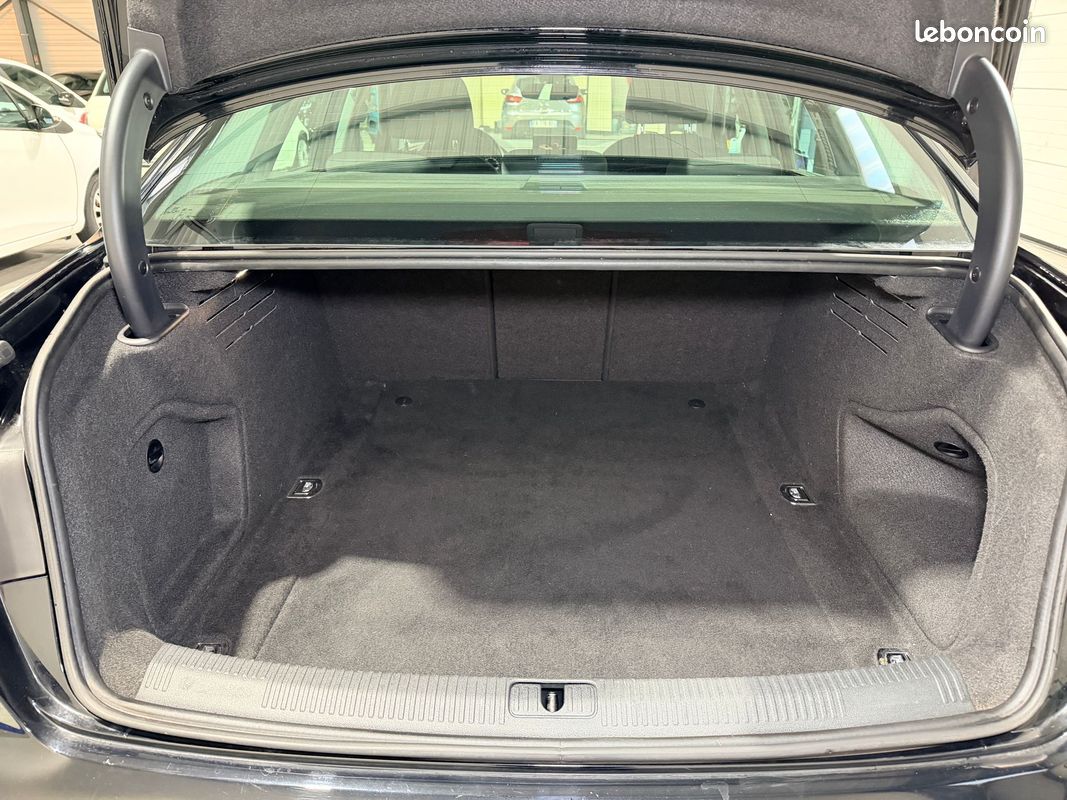 Audi a4 2.0 tdi 150 ch s-tronic 7 business line boite auto / CarPlay / clim auto / radar de recul / gps / garantie (image 10)