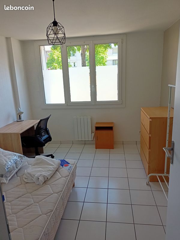 Appartement 3 pièces 56 m² · à Grenoble · 56 m² · 330 €/mois
