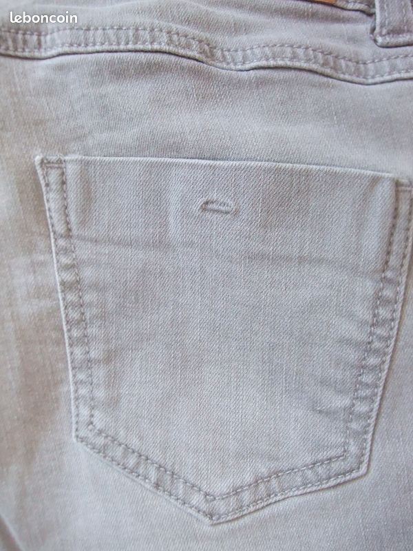 Jean Droit Bleu Foncé Kiabi - Coton/élasthanne - Taille L (T40) - Occasion Très Bon état