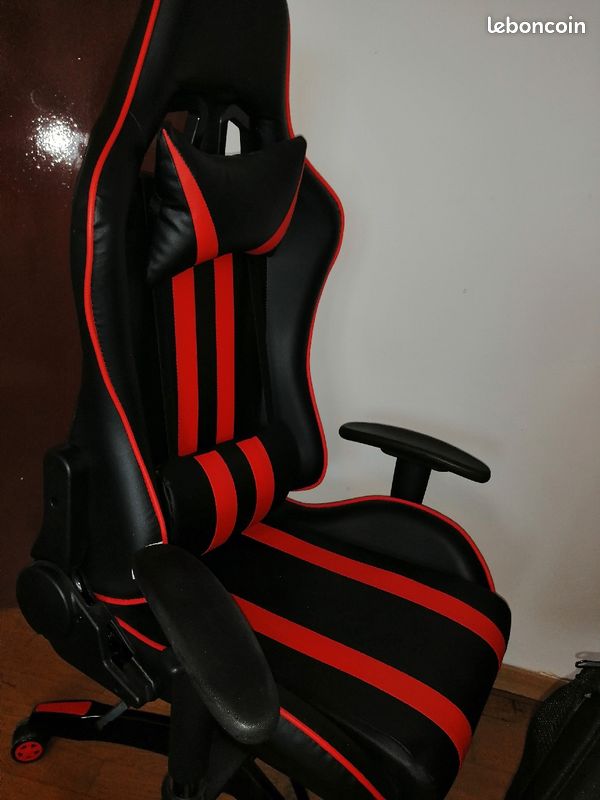 Chaise gaming (image 1)