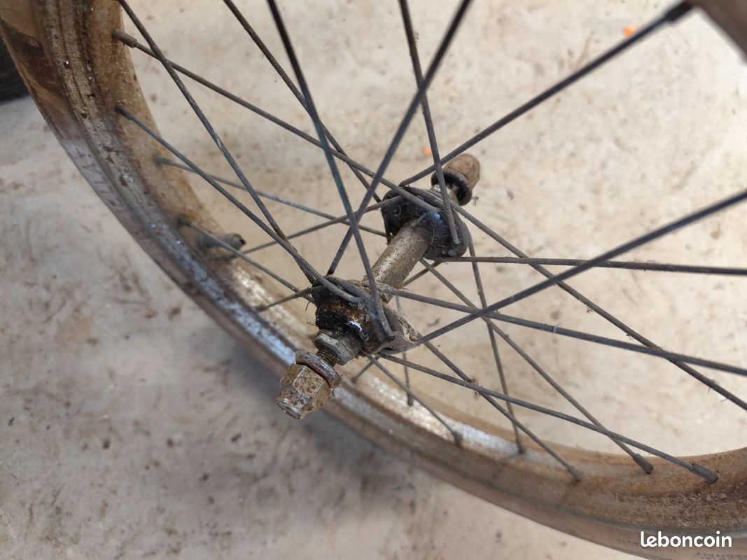 ENFANT ROUES DE Vélo D'entraînement Muettes Avec Support D'équilibre