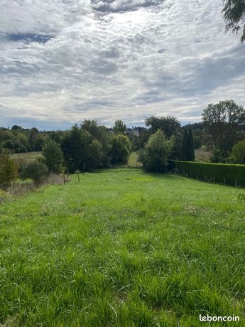 Terrain constructible à Taillebourg (17350)