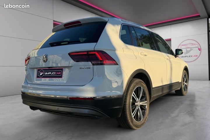 Volkswagen Tiguan 2.0 TDI 150 DSG7 Carat Exclusive / CARPLAY / TOIT OUVRANT / CAMERA 360 / REGULATEUR ACC (image 8)