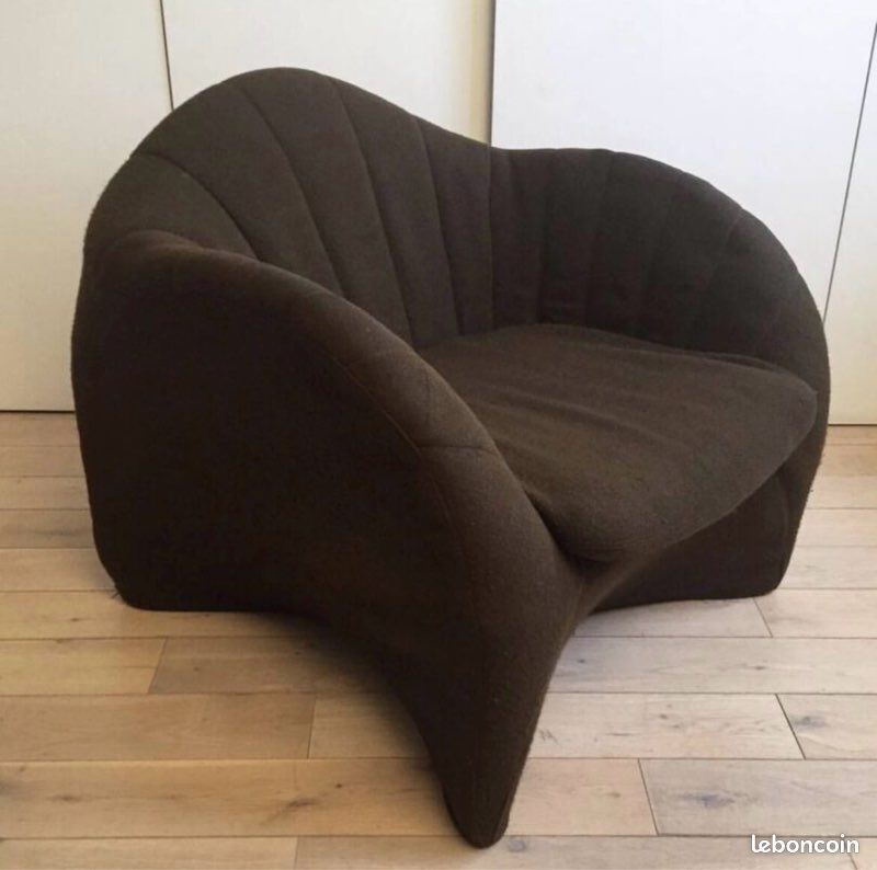 Deux fauteuils 1970 pour restauration (image 1)