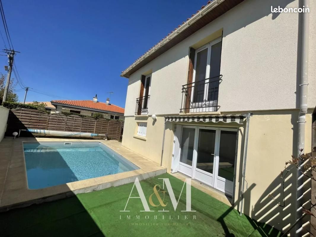 Pavillon 6 pièces 156 m² - Gond-Pontouvre 16160 (image principale 7)