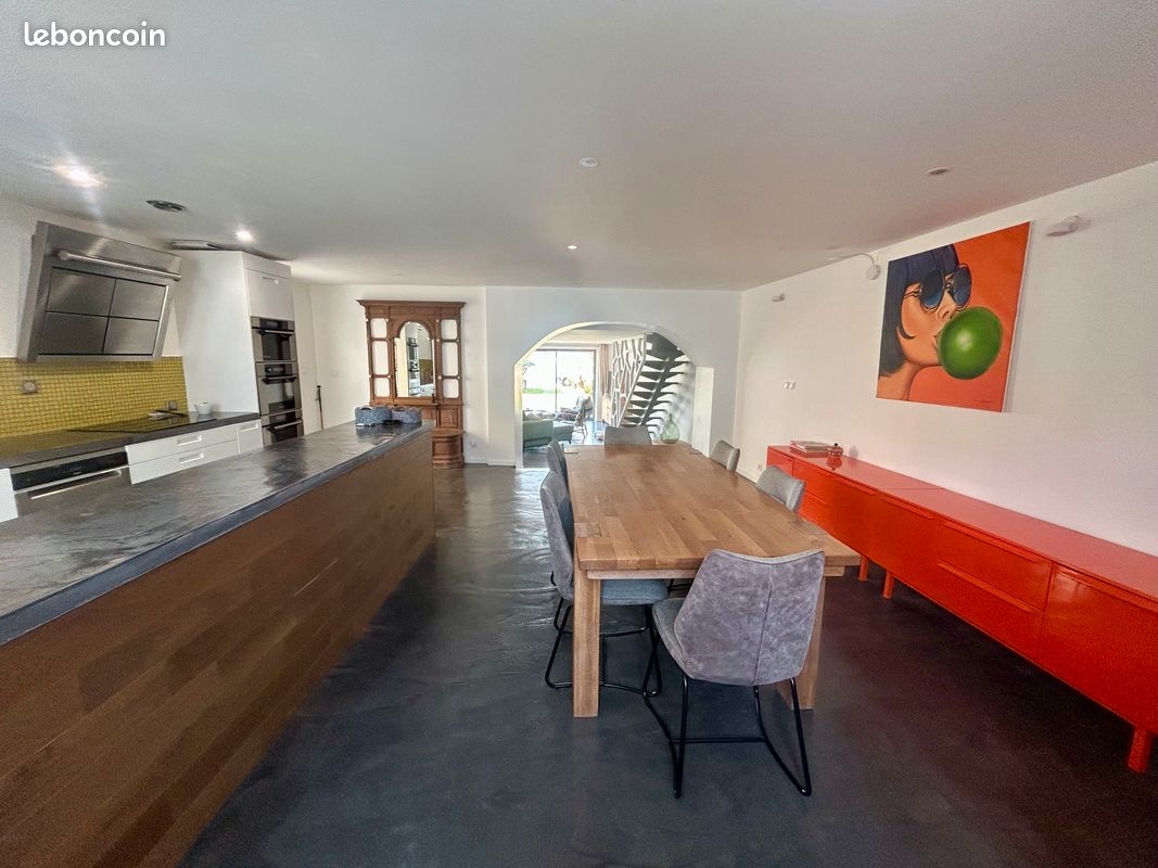 Maison 5 pièces 130 m² · à Villedoux · 130 m² · 475 000 €