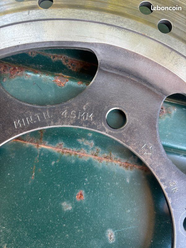 Triumph 900 disques (image 3)