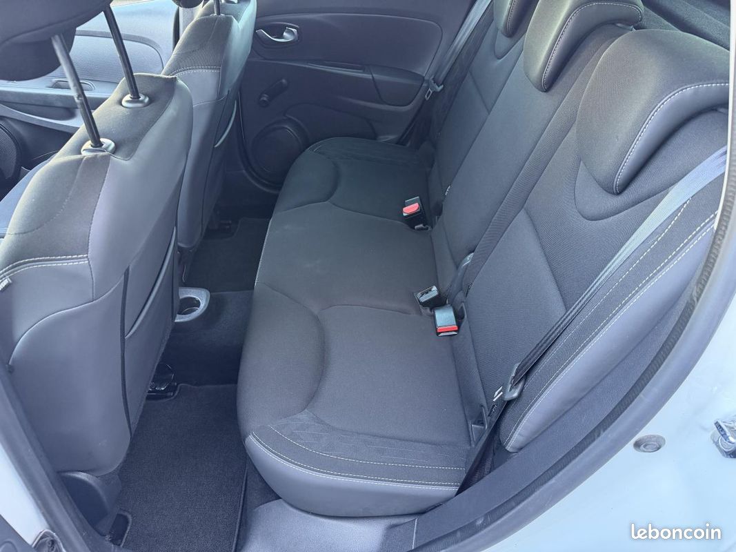 RENAULT CLIO 1.5 Energy dCi - 90 E6C IV BERLINE Limited PHASE 2 (image 13)