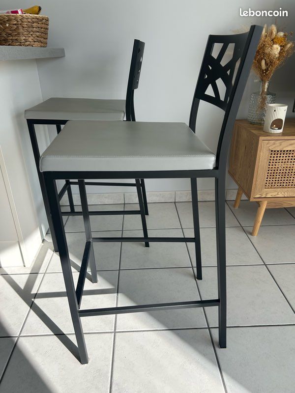 Lot de 4 chaises de bar (image 1)