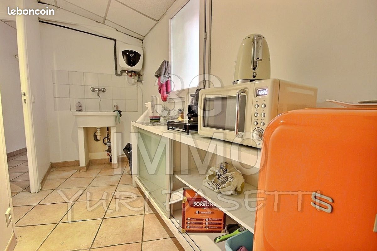 Appartement a louer grasse - 1 pièce(s) - 110 m2 - Surfyn