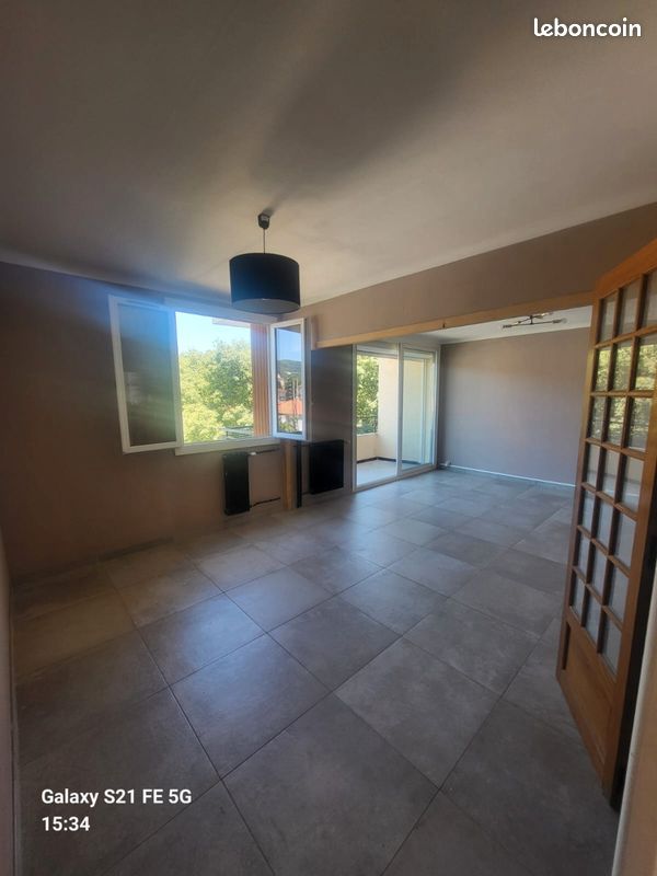 Appartement 4 pièces 72 m² · à Draguignan · 72 m² · 950 €/mois