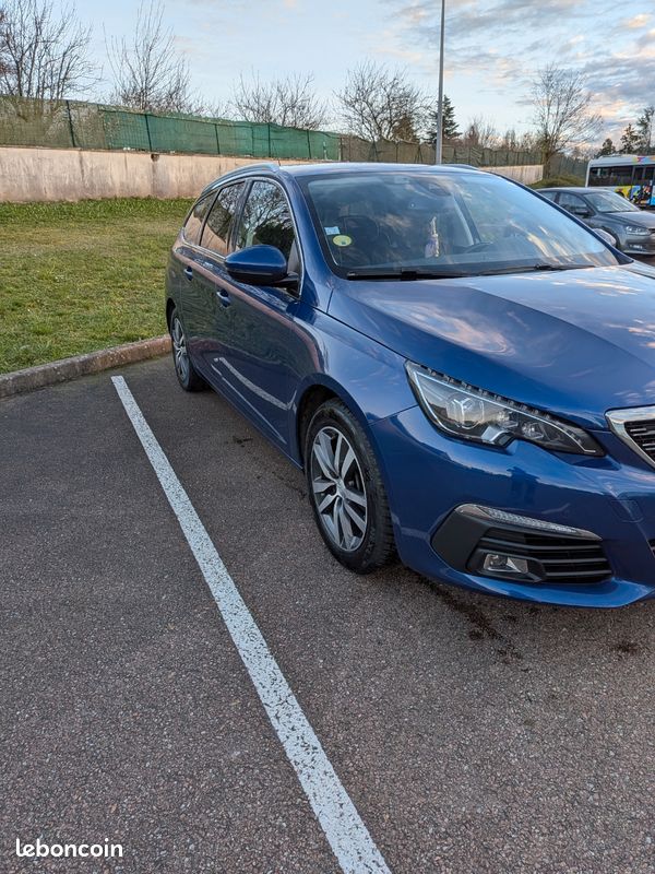 Peugeot 308 SW Finition Allure (image 3)