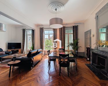 Appartement 299 000 € - 132 m²