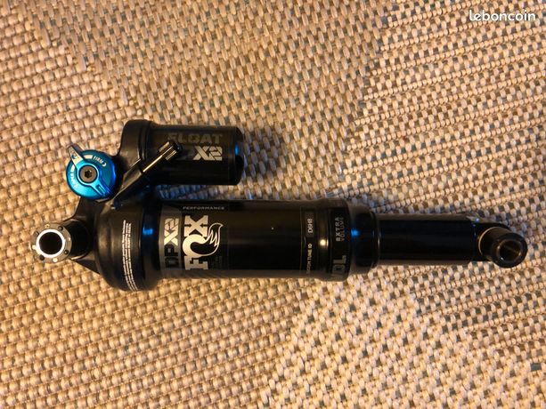 FOX PERFORMANCE FLOAT DPX2 230x65 Rear Shock. Lightly Used Comes As Shown $220.0